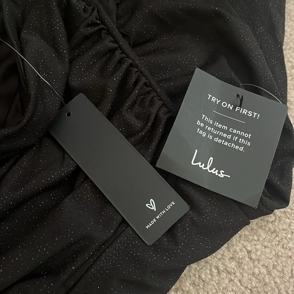 “Lulus: One- Shoulder evening dress size XS” - Picture 9 of 12